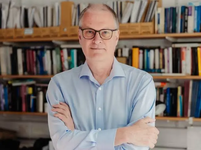 Portrait of Prof Michael Wooldridge